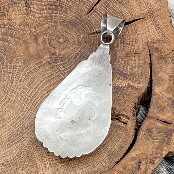 1990s Native American NAVAJO Sterling Silver & Turquoise Teardrop Pendant Stamps - Picture 2 of 3